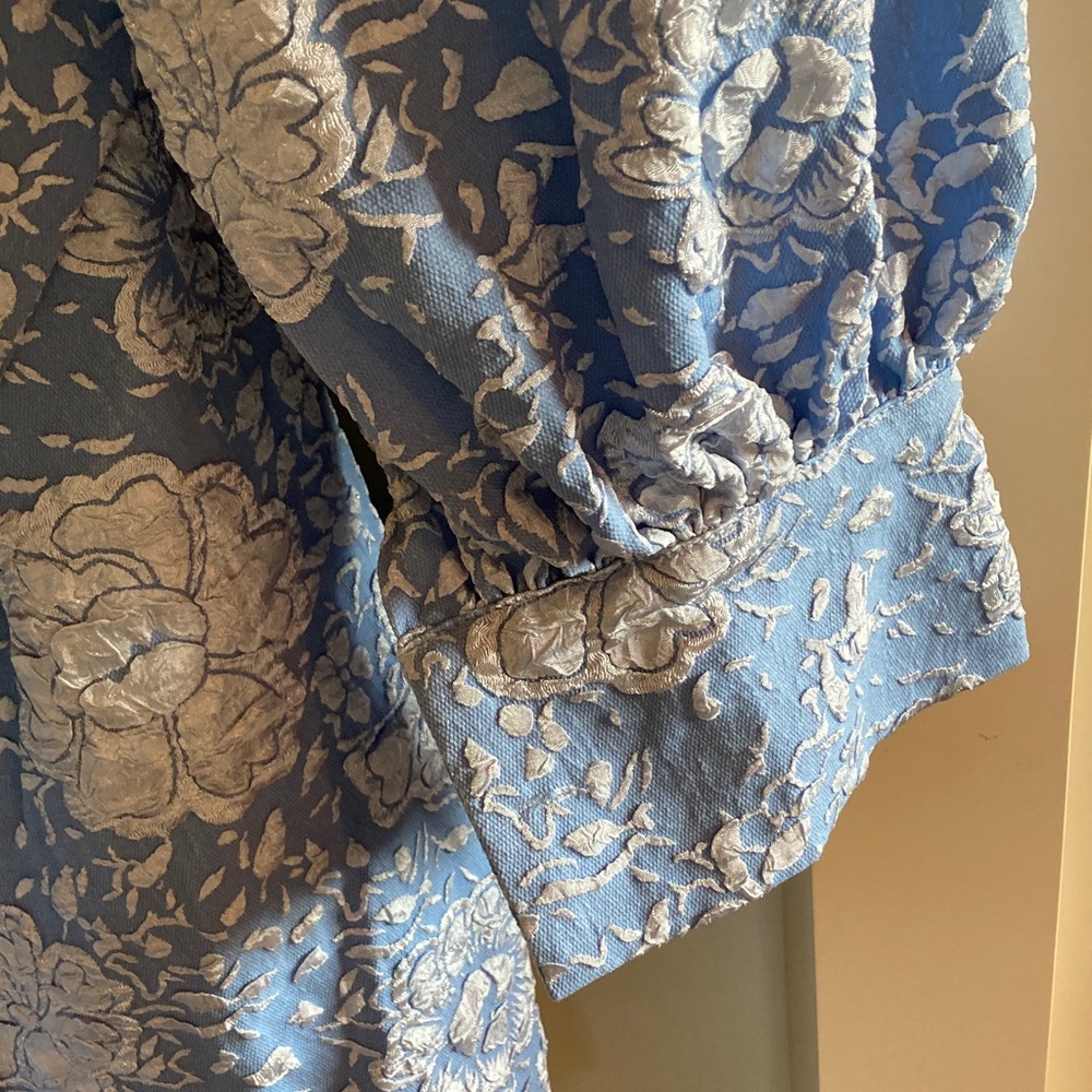 Simplee Dress - Picture 3 of 12